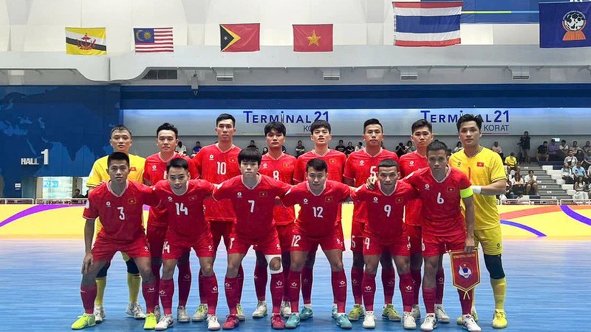 Quật ngã Malaysia, đội tuyển futsal Việt Nam tiến sát vé vào bán kết- Ảnh 2.